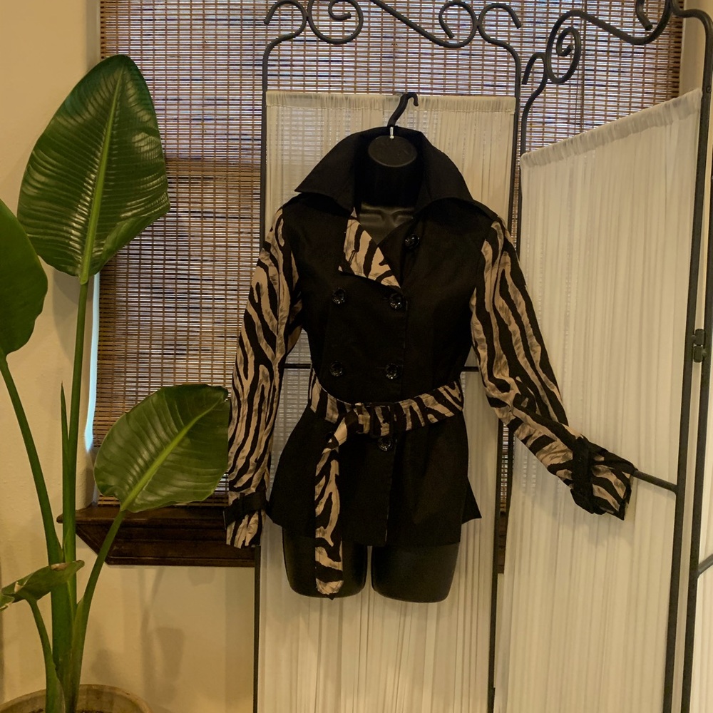 Lightweight D&Y Jacket Sz-Small